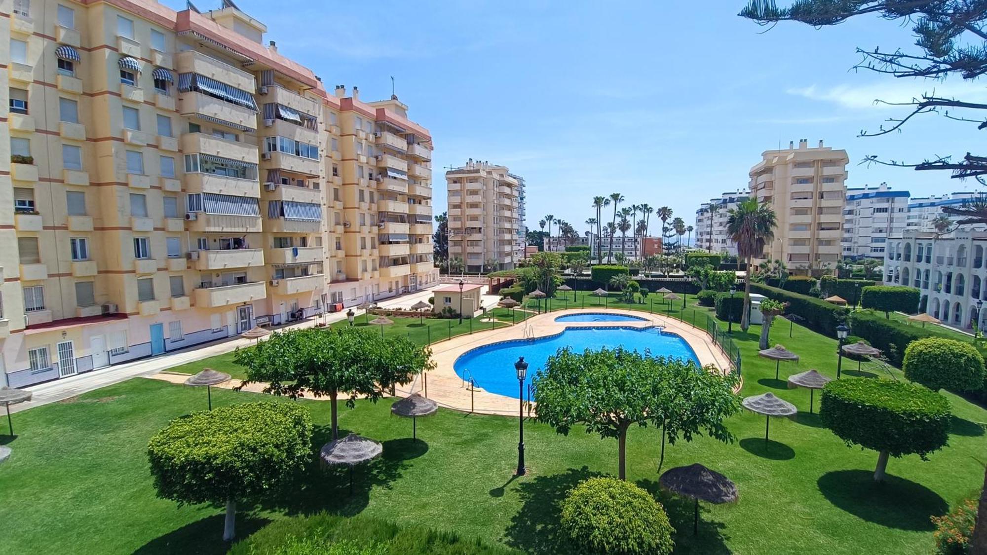 Andalucia Beach & Garden Apartman Benalmádena Kültér fotó
